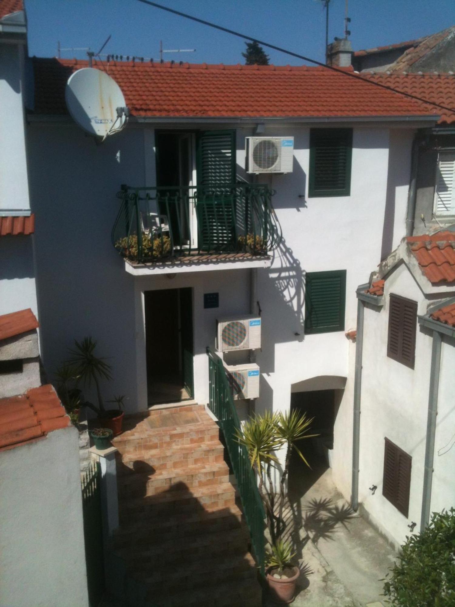 Apartments Donda Σπλιτ Δωμάτιο φωτογραφία